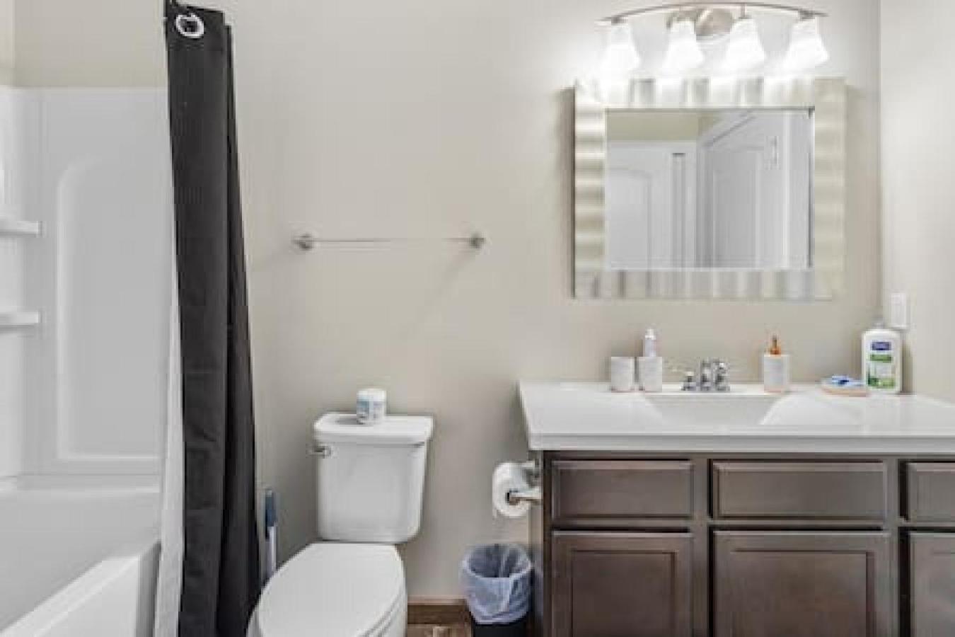 Corporate Housing Mgm Apartment Detroit