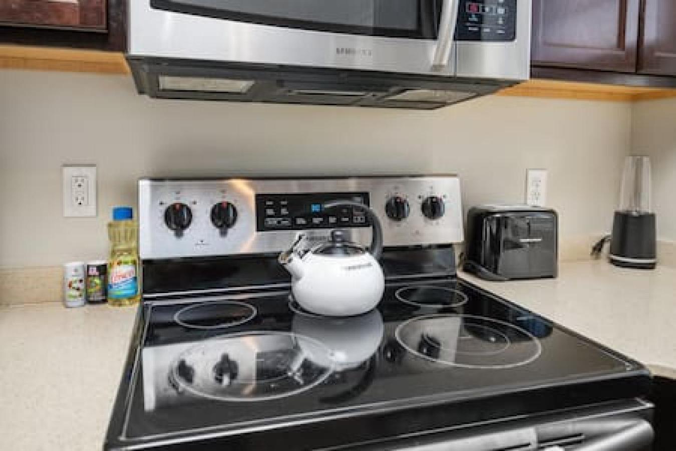 Corporate Housing Mgm Apartment Detroit