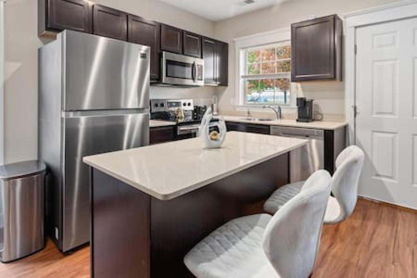 Apartment Corporate Housing Mgm Detroit